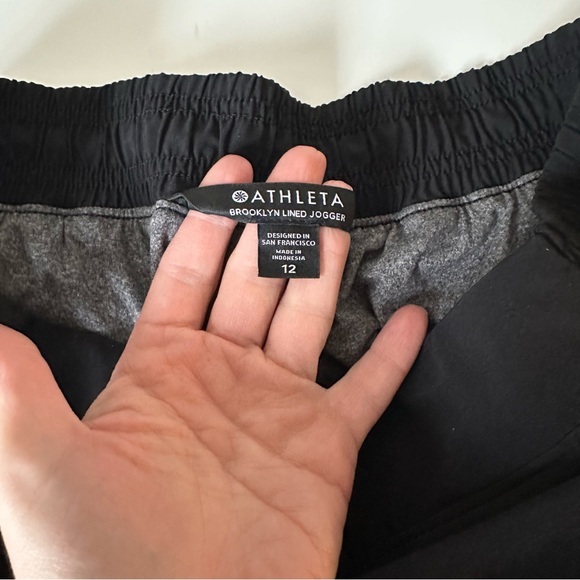 Athleta Women’s Lined Brooklyn Joggers - Picture 4 of 4